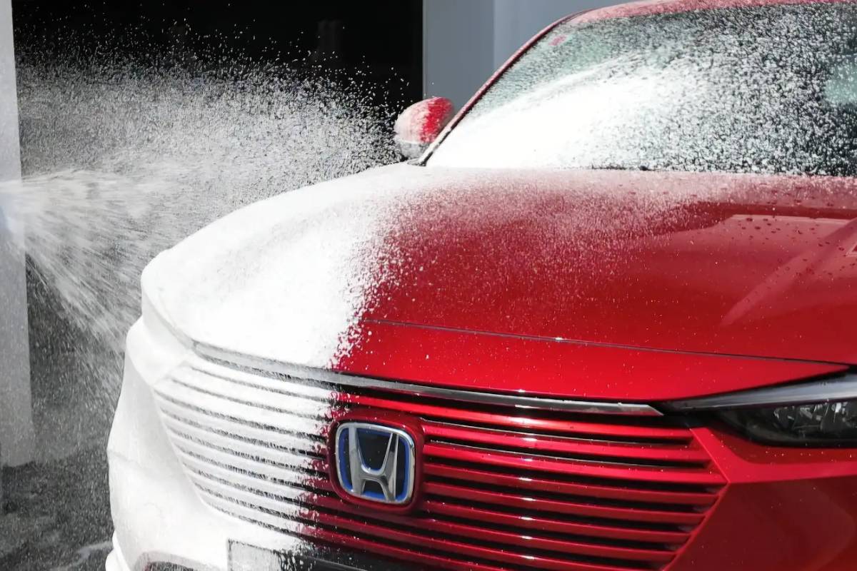 Why You Should Choose A Local Auto Detailing Service In Guernsey